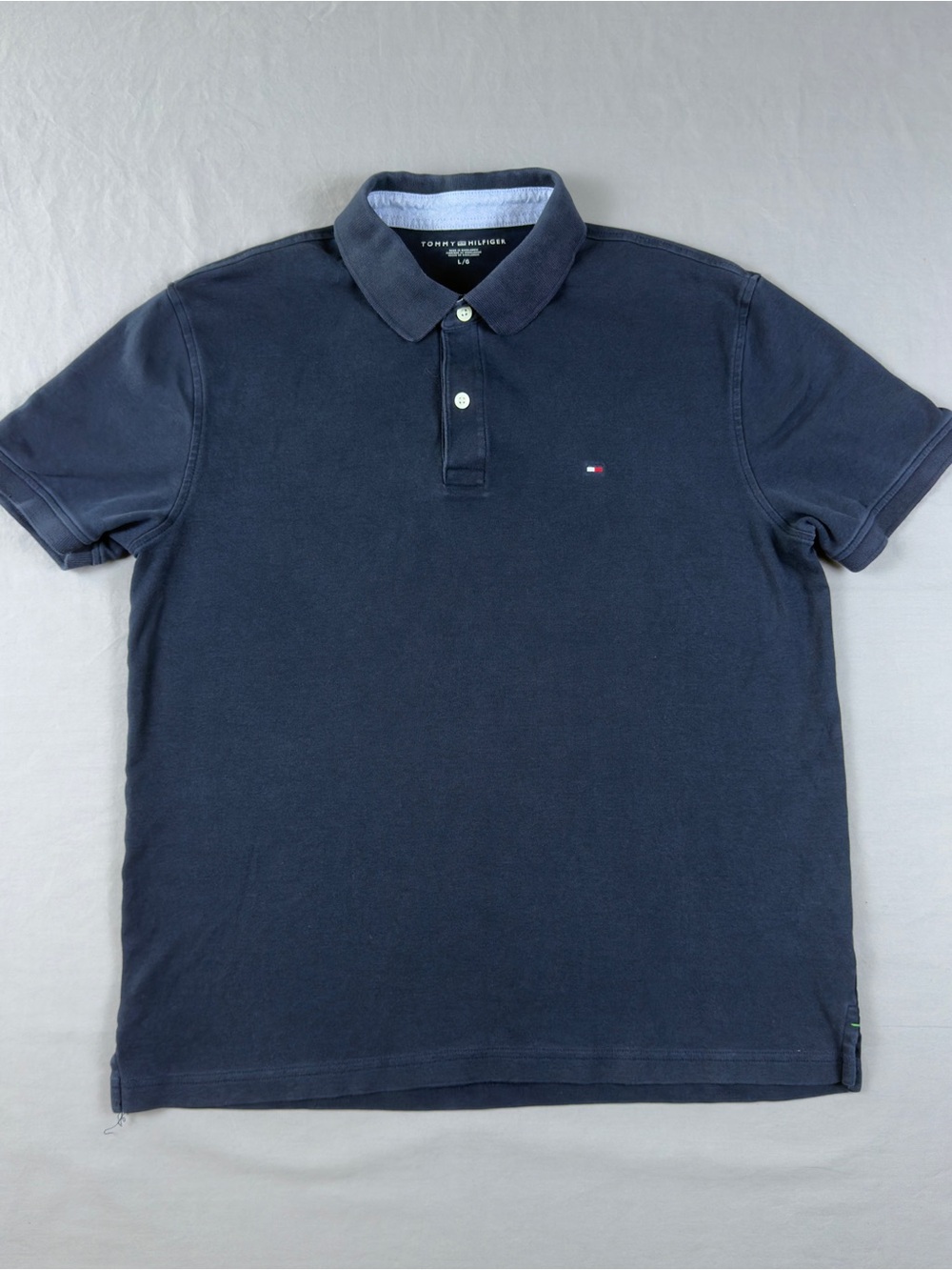 Tommy Hilfiger Men’s Dark Blue Polo Shirt with Chest Flag